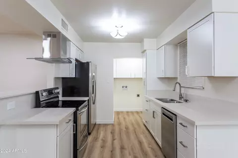 2150 W Northview Ave, Phoenix, AZ 85021 photo 8