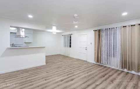 2150 W Northview Ave, Phoenix, AZ 85021 photo 4