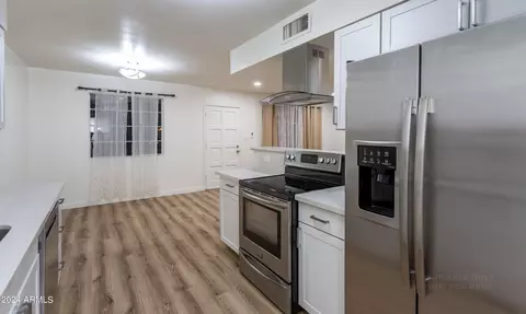 2150 W Northview Ave, Phoenix, AZ 85021 photo 10