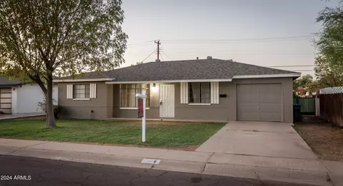 2150 W Northview Ave, Phoenix, AZ 85021 photo 2