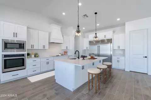 4474 N Ashbury Ct, Apache Junction, AZ 85119 photo 3