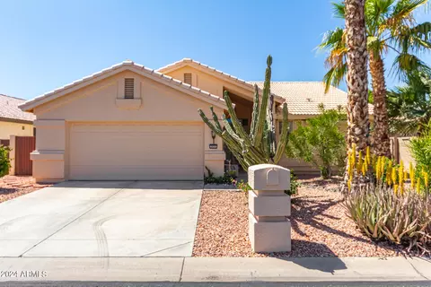 2976 N 147th Dr, Goodyear, AZ 85395