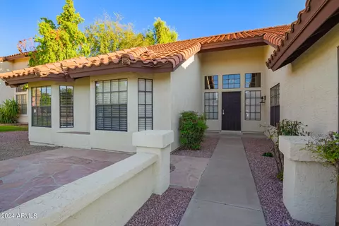 5749 E Fox St, Mesa, AZ 85205 photo 3