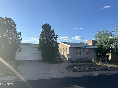 233 Judd St, Sierra Vista, AZ 85635