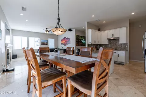 4803 E Williams Dr, Phoenix, AZ 85054 photo 7