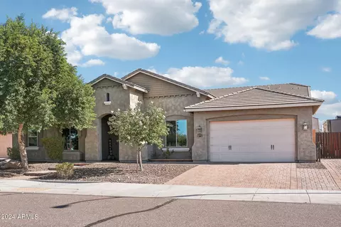 9333 W Los Gatos Dr, Peoria, AZ 85383