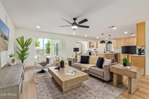 12427 W Ginger Dr, Sun City West, AZ 85375