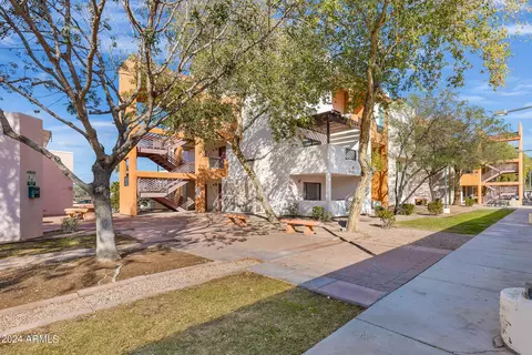 1005 E 8th St #3011, Tempe, AZ 85281