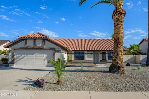 7608 W Sweetwater Ave, Peoria, AZ 85381