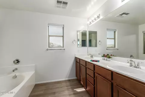 3453 E Milky Way, Gilbert, AZ 85295 photo 26