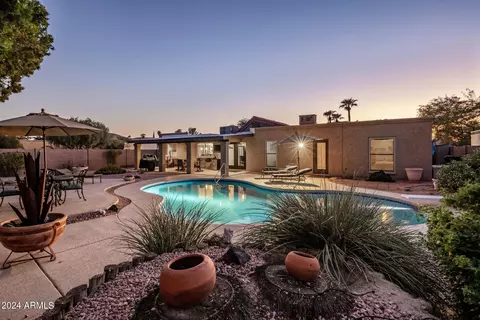 15033 N Moon Valley Dr, Phoenix, AZ 85022