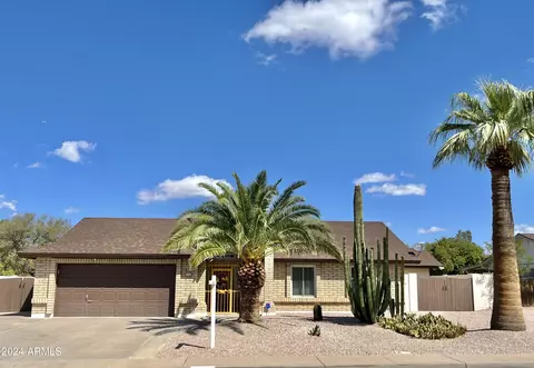 6448 E Inglewood St, Mesa, AZ 85205