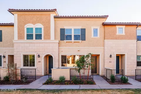 2630 S Equestrian Dr #109, Gilbert, AZ 85295