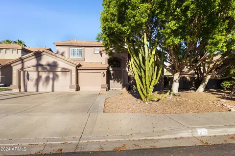 1763 S Citrus Cv, Mesa, AZ 85204