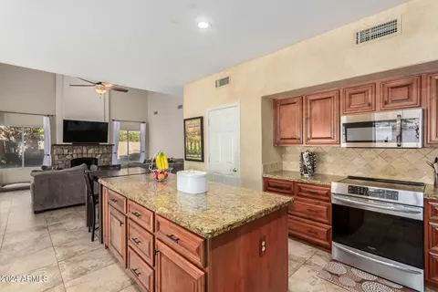 16658 S 16th St, Phoenix, AZ 85048 photo 17