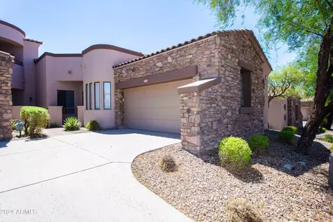 7445 Eagle Crest Dr #1040, Mesa, AZ 85207