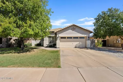 3678 E Longhorn Dr, Gilbert, AZ 85297