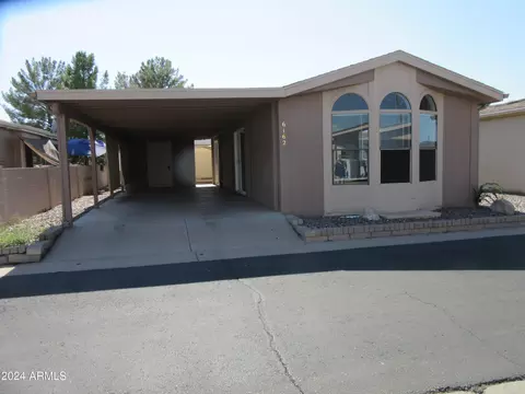 6162 S Pinehurst Dr, Chandler, AZ 85249