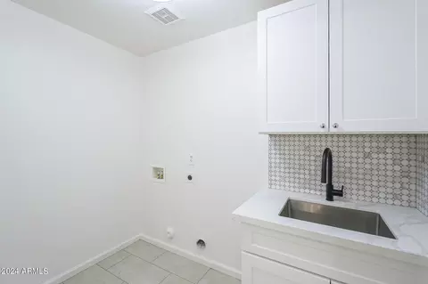 3544 E Topeka Dr, Phoenix, AZ 85050 photo 35