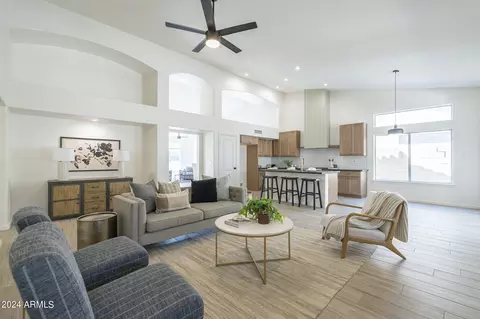 3544 E Topeka Dr, Phoenix, AZ 85050