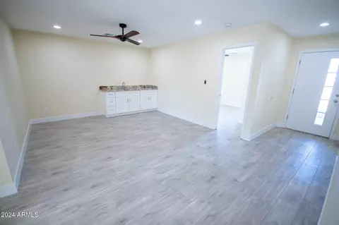 413 E Southern Ave, Phoenix, AZ 85040 photo 24