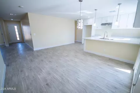 413 E Southern Ave, Phoenix, AZ 85040 photo 23