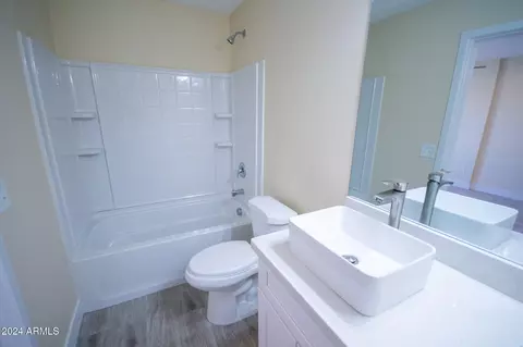 413 E Southern Ave, Phoenix, AZ 85040 photo 16