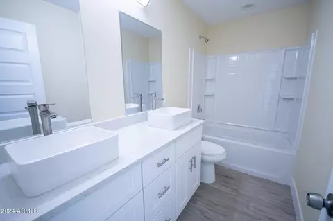 413 E Southern Ave, Phoenix, AZ 85040 photo 14
