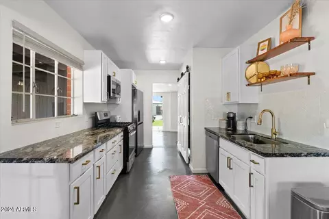 2153 W Osborn Rd, Phoenix, AZ 85015 photo 30