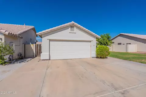 7116 N 81st Ln, Glendale, AZ 85303