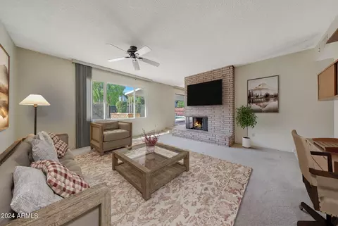 227 Ellis Dr, Tempe, AZ 85282 photo 3