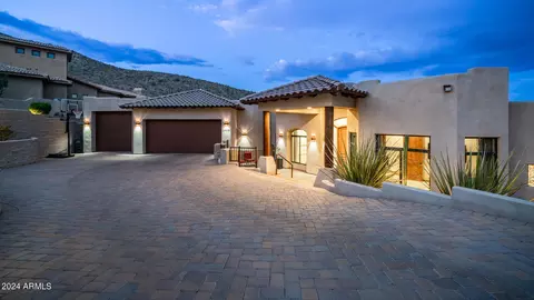 14605 S Presario Trl, Phoenix, AZ 85048