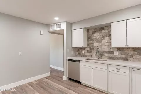 2339 E Sylvia St, Phoenix, AZ 85022 photo 12
