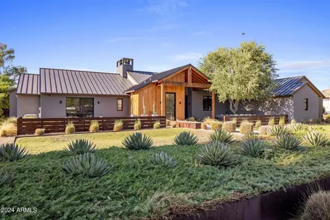 9957 E Larkspur Dr, Scottsdale, AZ 85260