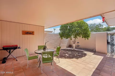 16803 N 103rd Ave, Sun City, AZ 85351