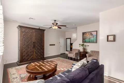 4389 E Selena Dr, Phoenix, AZ 85050 photo 10