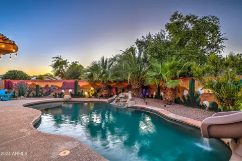7820 S 68th Dr, Laveen, AZ 85339
