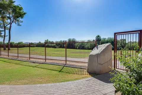 Exterior - 4303 E Cactus Rd #441, Phoenix, AZ 85032 photo 15 of 16