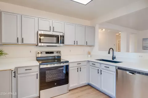 2224 S Lynch --, Mesa, AZ 85209 photo 10