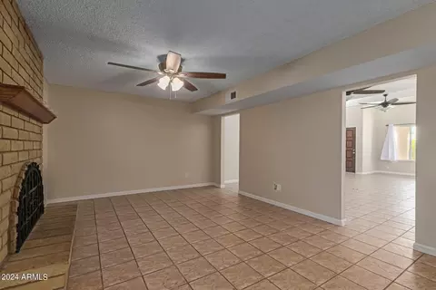 4366 E Sunrise Dr, Phoenix, AZ 85044 photo 8