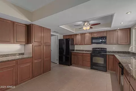 4366 E Sunrise Dr, Phoenix, AZ 85044 photo 11
