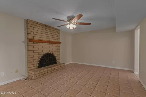 4366 E Sunrise Dr, Phoenix, AZ 85044 photo 7