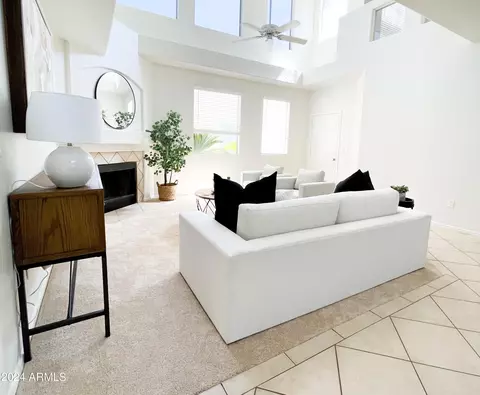 2124 E Nighthawk Way, Phoenix, AZ 85048 photo 3