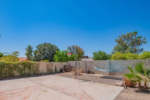 Exterior - 3731 Equestrian Trl, Phoenix, AZ 85044 photo 35 of 37