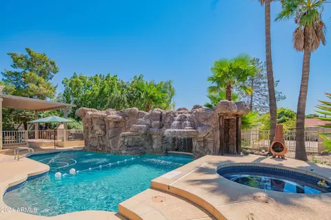 Exterior - 3731 Equestrian Trl, Phoenix, AZ 85044 photo 17 of 37