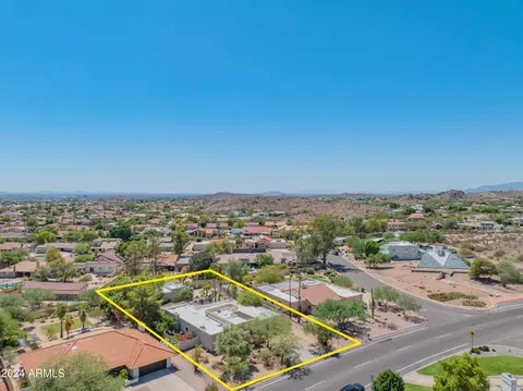 View/Area - 3731 Equestrian Trl, Phoenix, AZ 85044 photo 6 of 10
