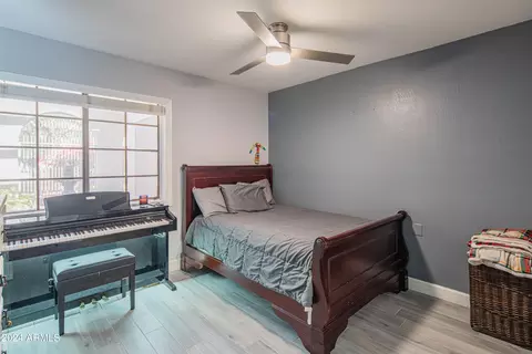 Bedroom - 3731 Equestrian Trl, Phoenix, AZ 85044 photo 2 of 5