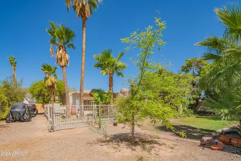 Exterior - 3731 Equestrian Trl, Phoenix, AZ 85044 photo 30 of 37