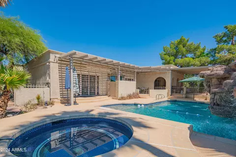 Exterior - 3731 Equestrian Trl, Phoenix, AZ 85044 photo 19 of 37