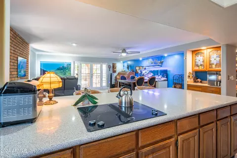 Kitchen - 3731 Equestrian Trl, Phoenix, AZ 85044 photo 3 of 6